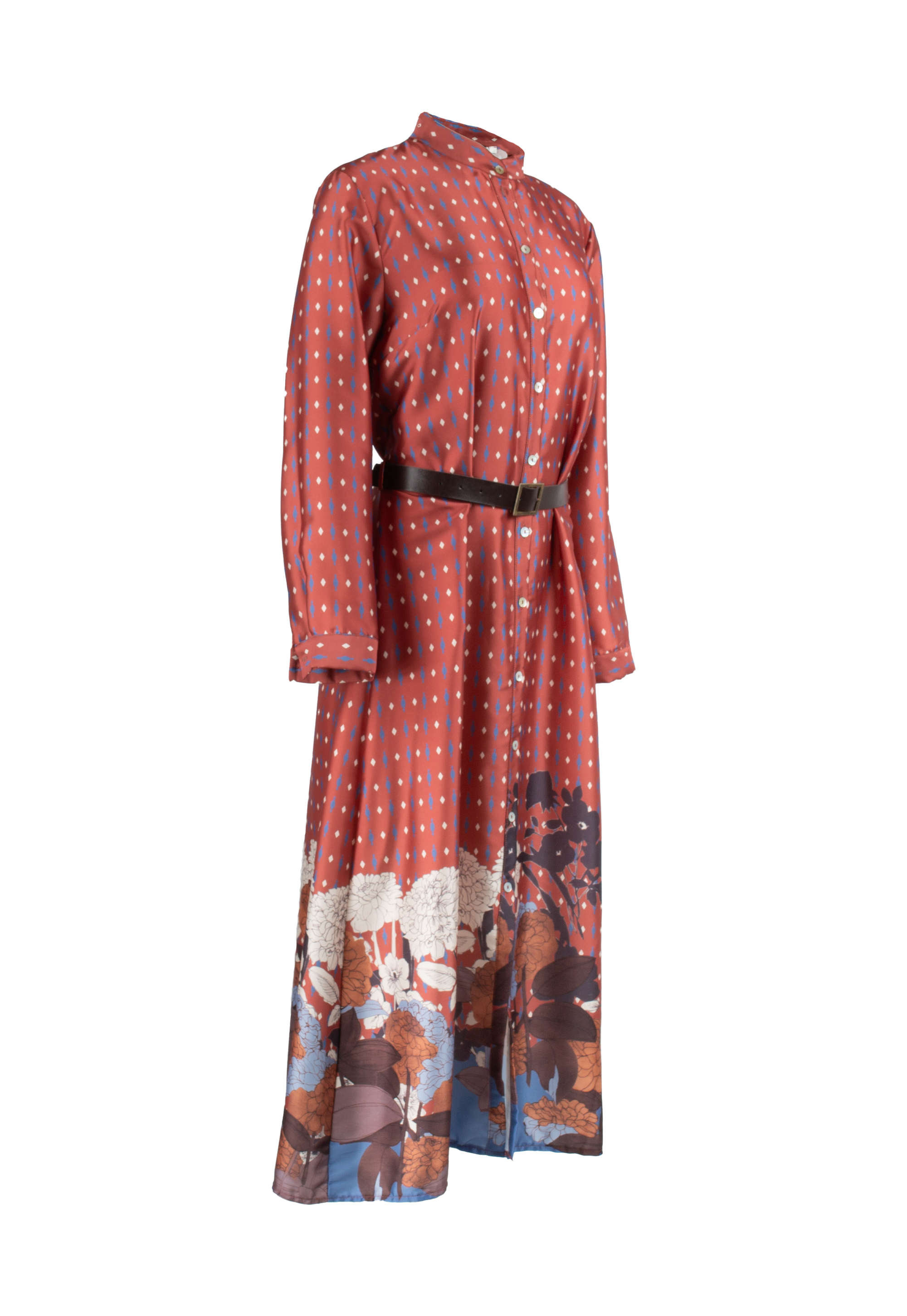 Long dress with buttons, belt and floral print