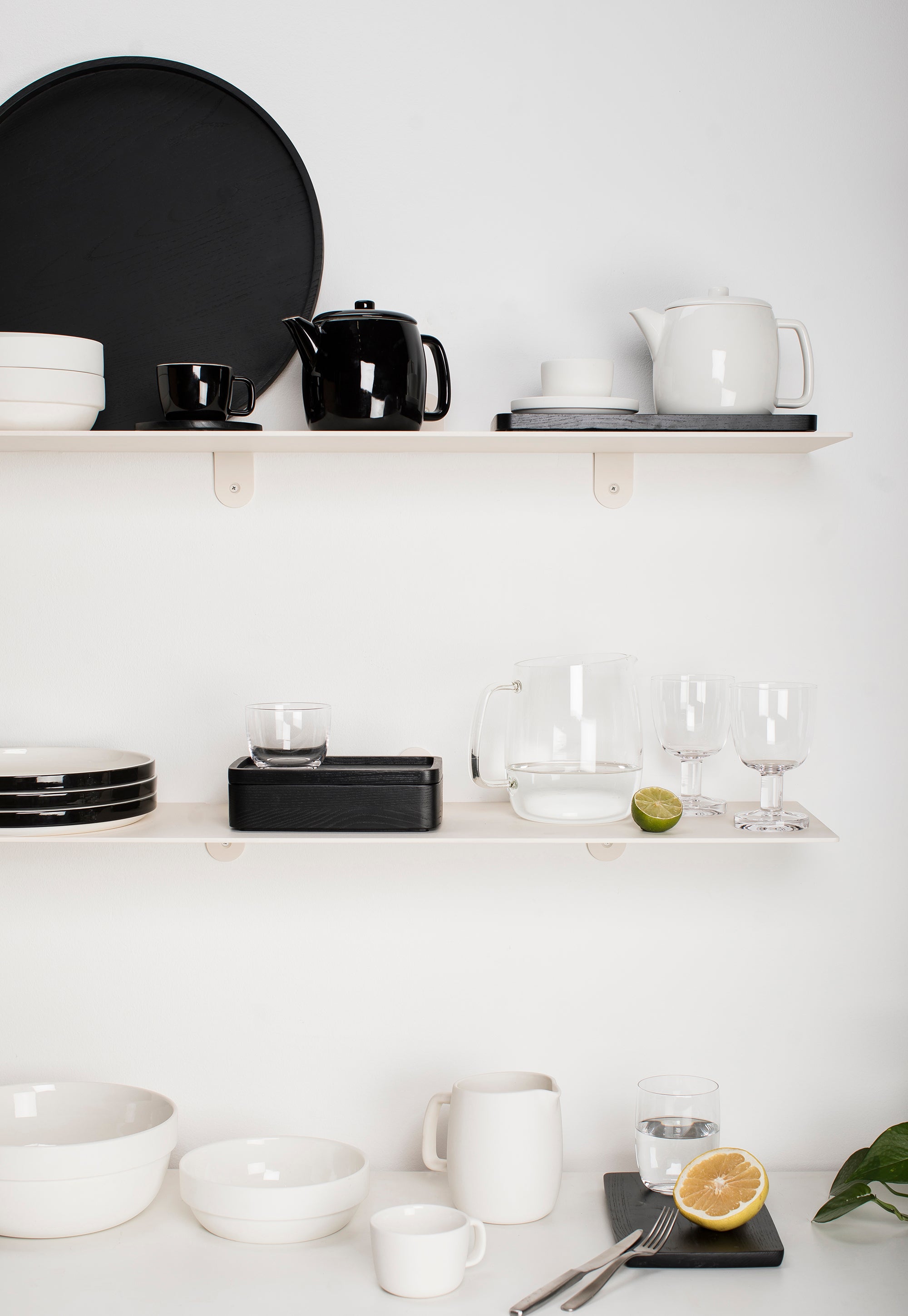 Cappuccino Cup Glaze Black / Set of 8 / Vincent Van Duysen