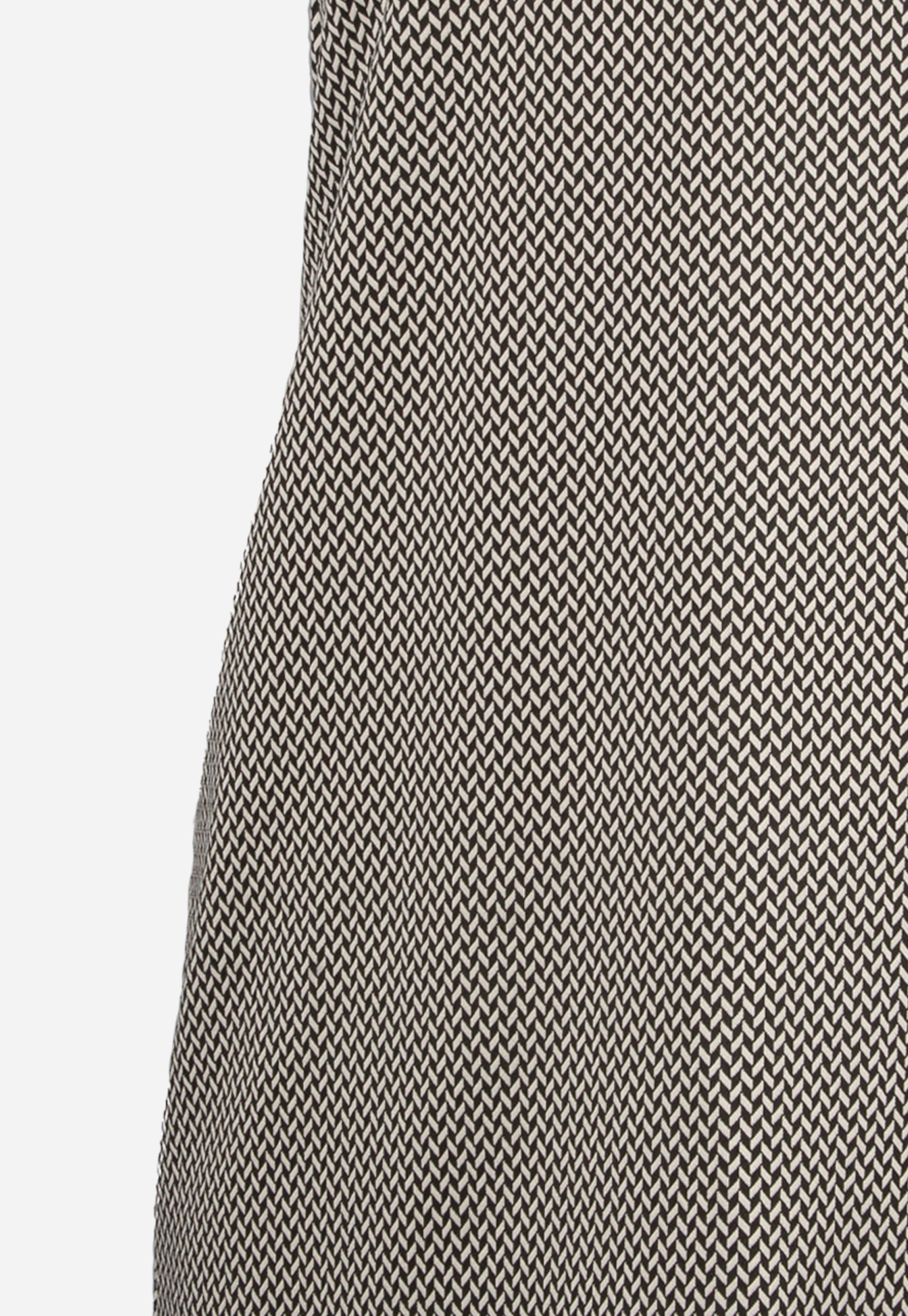 Dress with black and white mesh pattern