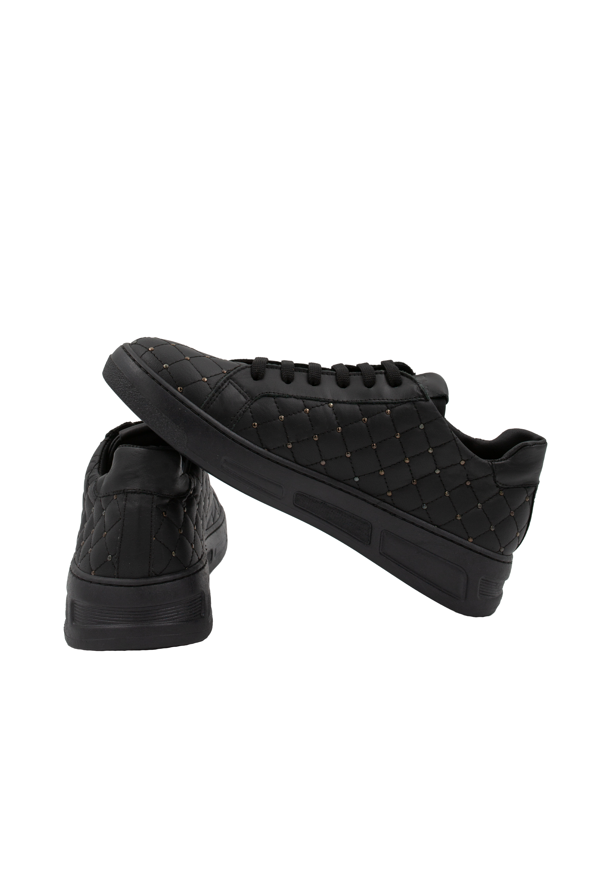 Leather sneakers with black dots